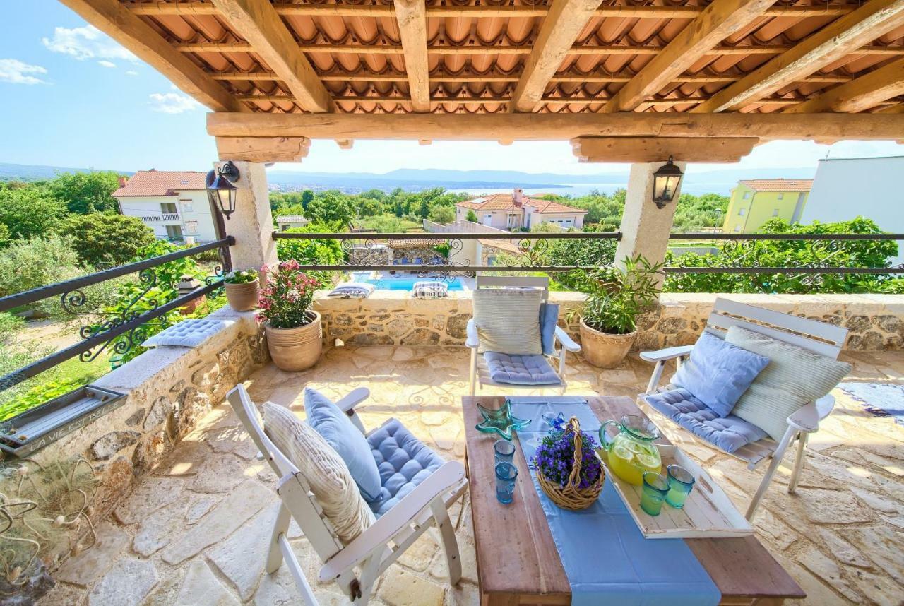 Heritage Villa Aquamarine Malinska Exterior foto