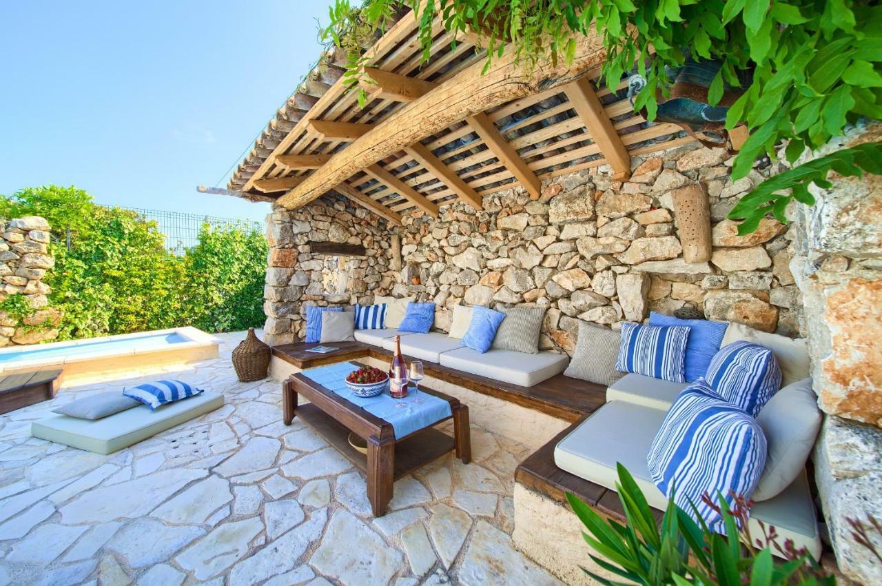 Heritage Villa Aquamarine Malinska Exterior foto